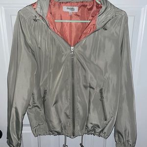 Navy/light green windbreaker. Size medium